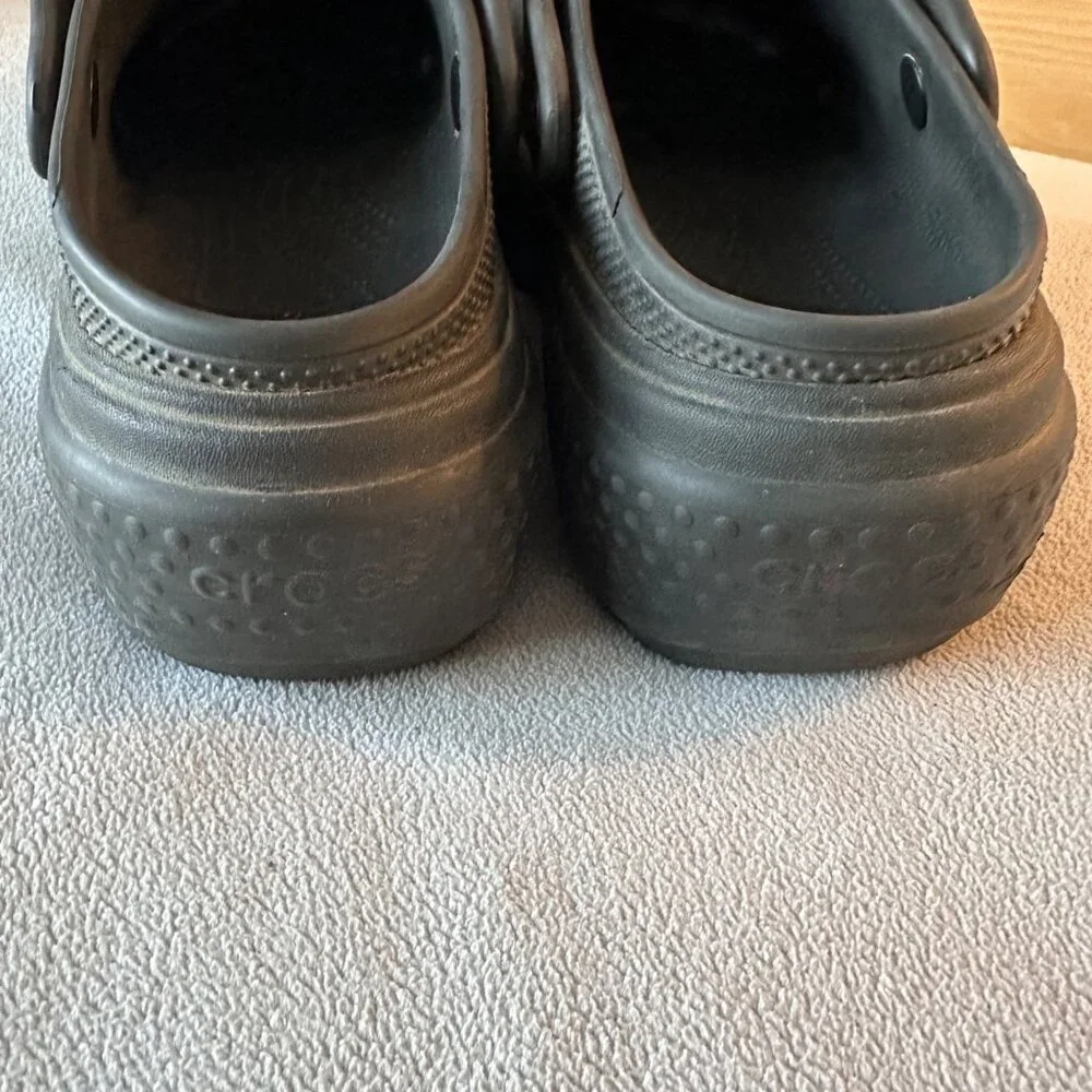 Crocs Stomp Clog Platform Womens 10 Limited Edition‎ Discontinued Platform FLAW